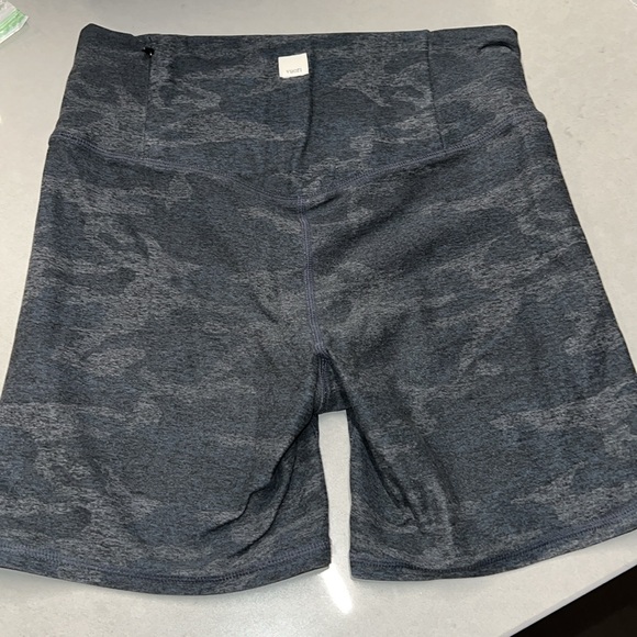 Vuori Vuori Clean Elevation Short, Small (SOLD OUT IN STORES) - Picture 7 of 7